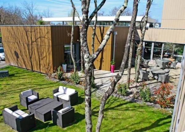 INVESTISSEMENT LOCATIF – GUJAN MESTRAS - Résidence  Ehpad La Savane - 6.13%  de rentabilité.