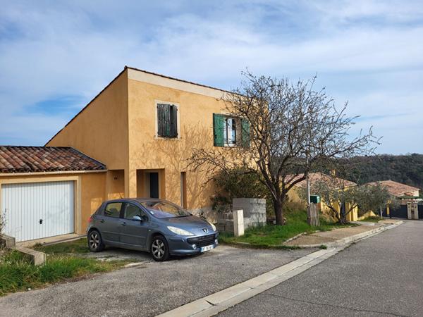 Maison Valensole 4 pièces 133 m² avec terrasses et garages