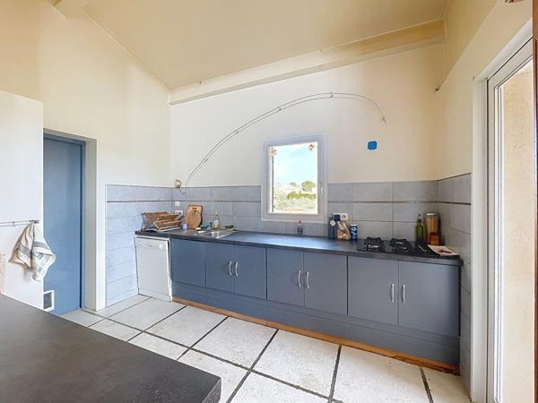 Maison Valensole 4 pièces 133 m² avec terrasses et garages