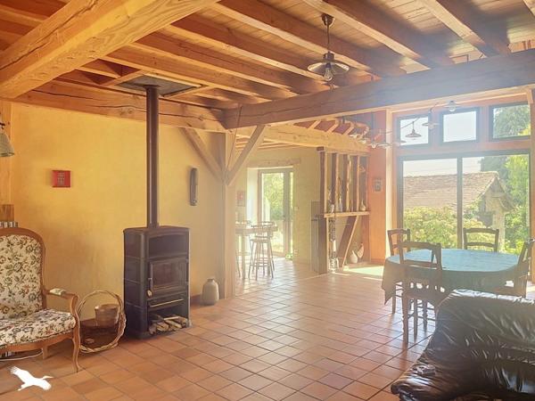 Maison à vendre 254 880 € Bussière-Galant 7 p 207 m² DPE D