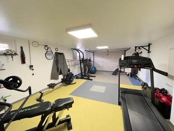 Eschau (67114) ESCHAU - Propriété 8 pièces 210 m² sur 8.50 ares + piscine - 630.000 € FA