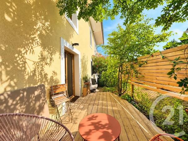 Maison à vendre  7 pièces - 187,38 m 2   AIX LES BAINS  - 73