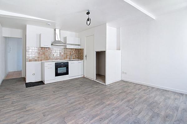 A VENDRE EN EXCLUSIVITÉ ! Appartement Duplex 3 pièces en dernier étage