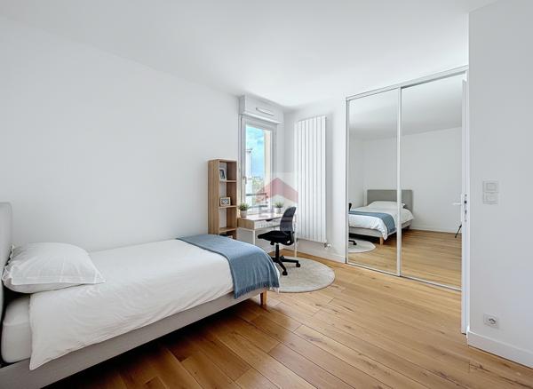 Appartement Suresnes 3 pièce(s) 63 m2
