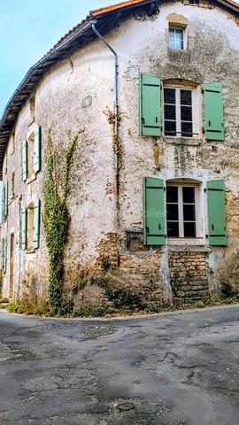 Maison en pierre de 177 m²