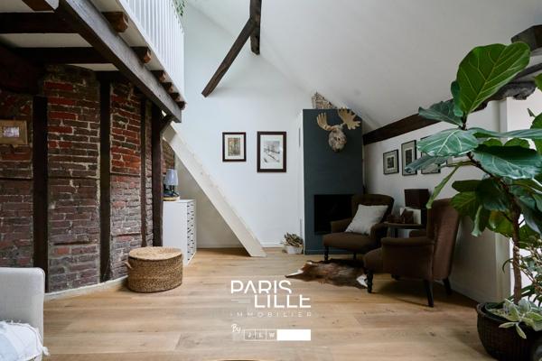 Appartement dernier étage deux chambres, possibilité garage