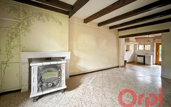 Maison à vendre    4 pièces • 540 m2 Ainay-le-Vieil