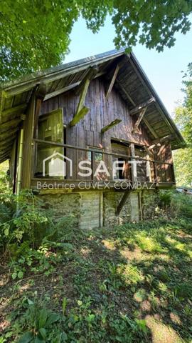 Belle propriété avec maison, mazot, four à pain et terrain agricole