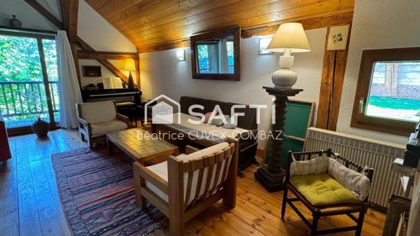 Belle propriété avec maison, mazot, four à pain et terrain agricole