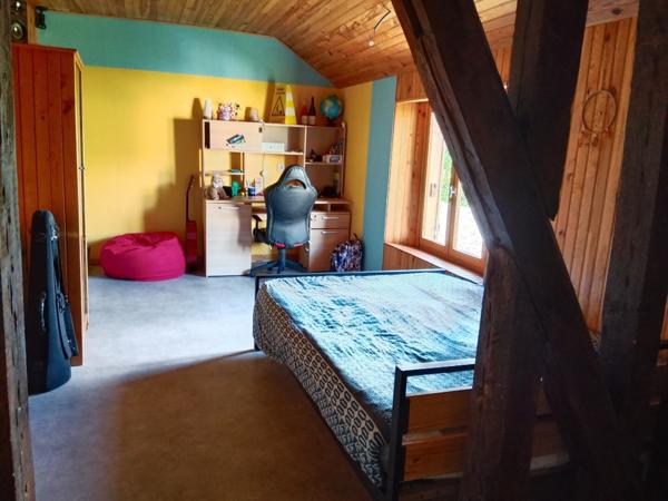 Pont Ste Marie, quartier très calme, maison champenoise T6