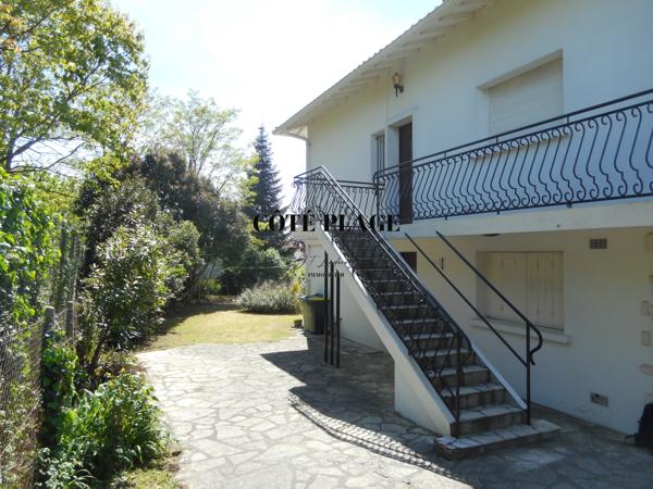 Saint-Georges-de-Didonne (17110) Saint-Georges-de-Didonne Maison en 2 appartements au prix de 487.600€ HAI