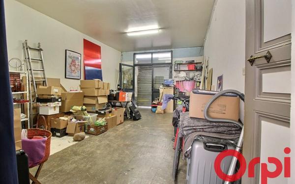 Appartement à vendre    3 pièces • 88,52 m2 Marseille 5