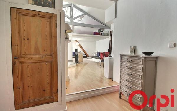 Appartement à vendre    3 pièces • 88,52 m2 Marseille 5