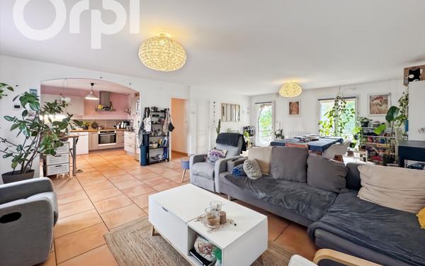 Maison à vendre    6 pièces •  Aubenas