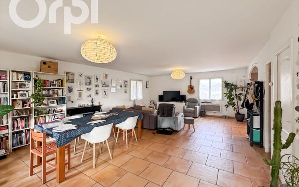 Maison à vendre    6 pièces •  Aubenas