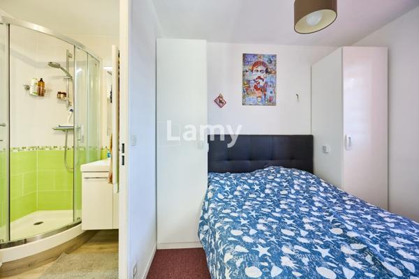 Appartement 2 pièces, balcon, parking