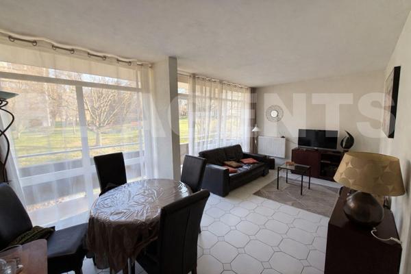 superbe appartement 3 pièces dans résidence calme d une superficie 72m2