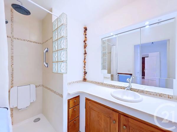 Appartement T4 à vendre  4 pièces - 75,43 m 2   ISTRES  - 13