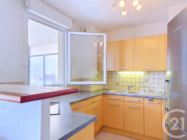 Appartement T4 à vendre  4 pièces - 75,43 m 2   ISTRES  - 13