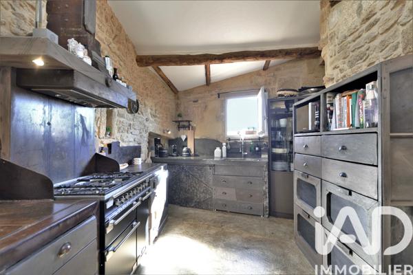 Maison à vendre 6 pièces 175 m² Castillon-du-Gard