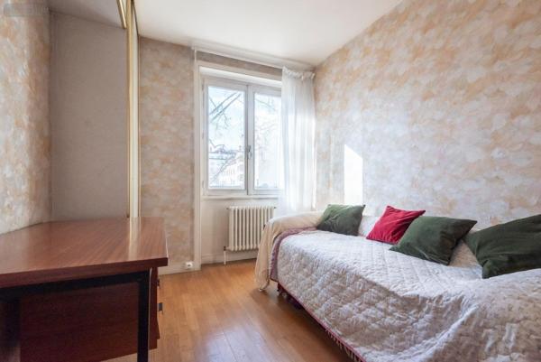 Appartement à rénover à vendre à Lyon 6e Arrondissement dans le Rhône (69006), ref : VENTE APPARTEMENT LYON 6-VI