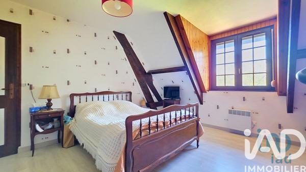 Maison à vendre 5 pièces 136 m² Saint-Lyé
