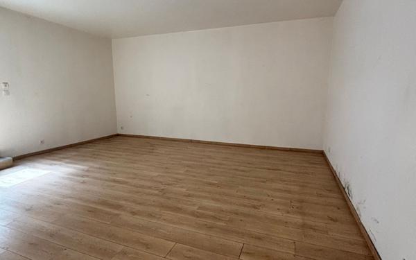 Appartement à vendre    2 pièces •  Verdun