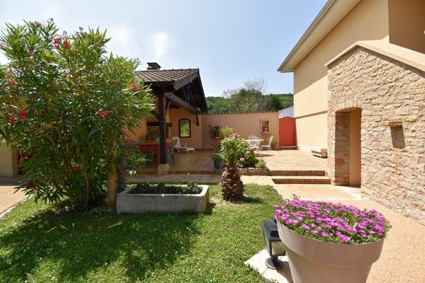 Maison 8 pièces - 171 m² Exclusivité efficity