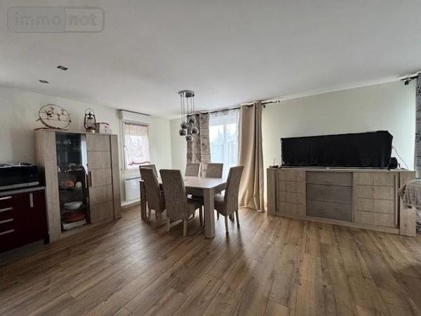 Maison à vendre à Guécélard dans la Sarthe (72230), ref : 72120-1020