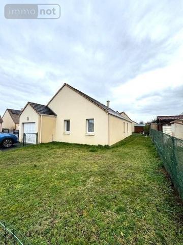 Maison à vendre à Guécélard dans la Sarthe (72230), ref : 72120-1020