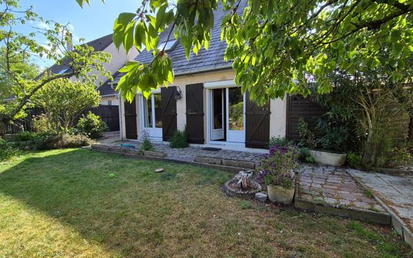 Maison à vendre    5 pièces • 106 m2 Cléon