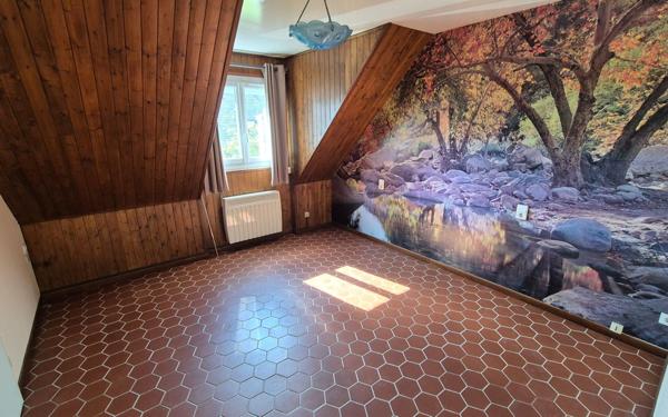 Maison à vendre    5 pièces • 106 m2 Cléon