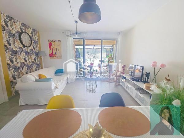T3 récent PMR entresol ascenseur + belle terrasse couverte + garage & place