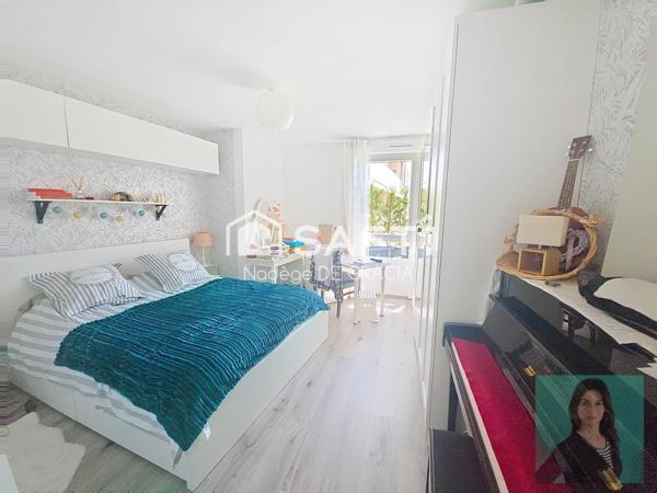 T3 récent PMR entresol ascenseur + belle terrasse couverte + garage & place