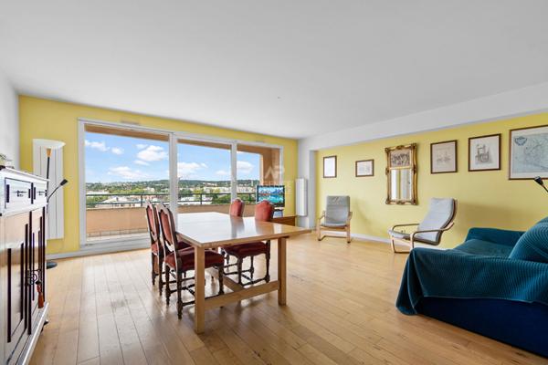Appartement Saint Germain En Laye 4 pièce(s) 101.06 m2 €620 000 ** - Référence 17288