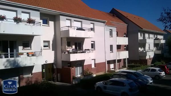 Appartement à louer 2 pièces 44.5m² Isbergues (62330)