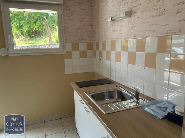 Appartement à louer 2 pièces 44.5m² Isbergues (62330)