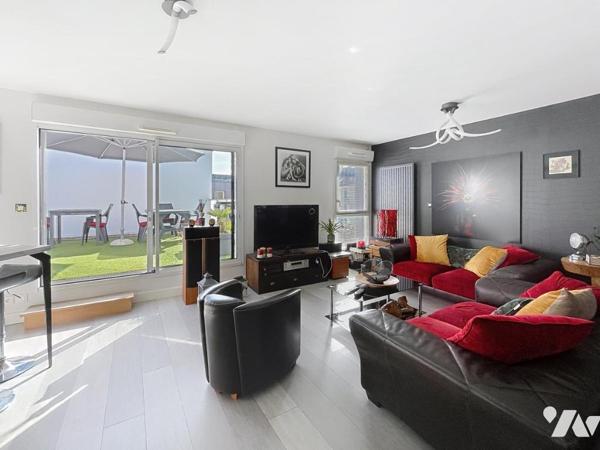 LORIENT CENTRE - TERRASSE - GARAGE