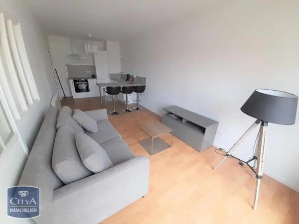 Appartement à louer 2 pièces 40.11m² Armentières (59280)