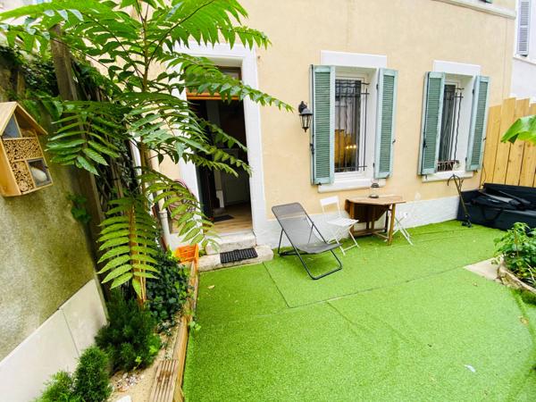 Marseille (13005) À Marseille 5, maison de 60.12m² avec 3 pièces à acheter