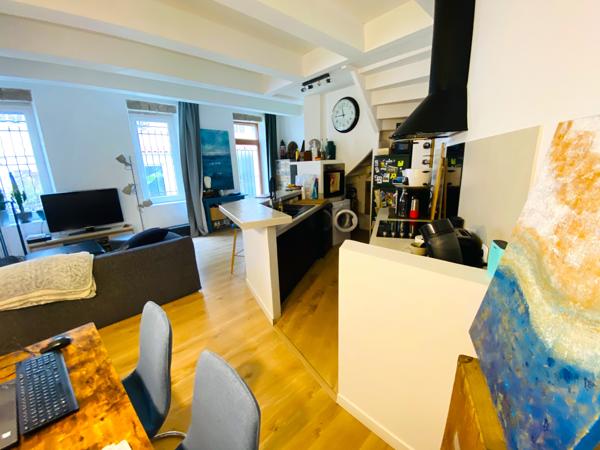 Marseille (13005) À Marseille 5, maison de 60.12m² avec 3 pièces à acheter