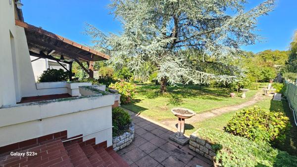 Traditionnelle - 5 pièces - 124 m²