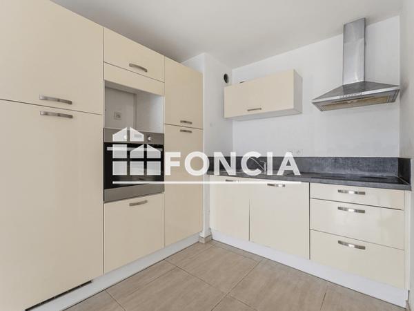 Location Appartement 3 pièces 70 m² - CENTRAL SQUARE BAT B Cannes La Bocca 06150