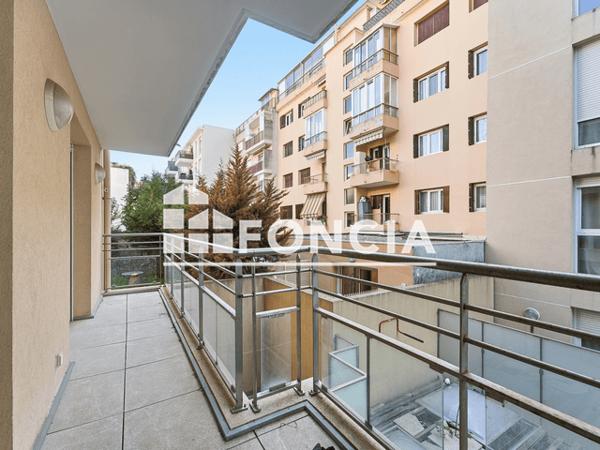 Location Appartement 3 pièces 70 m² - CENTRAL SQUARE BAT B Cannes La Bocca 06150