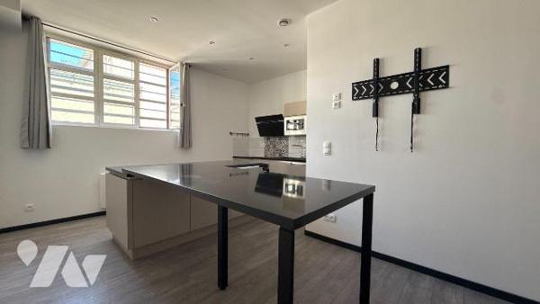 Châlons-en-Champagne - Secteur Allées Paul Doumer  - Appartement T4 en rez-de-chaussée entièrem...