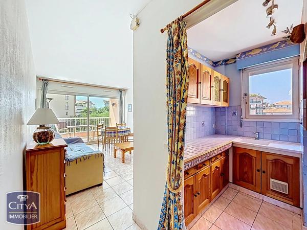 Appartement à vendre 2 pièces 37.75m² Fréjus (83600)