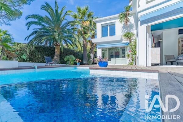 Maison (prestige) à vendre 7 pièces 150 m² Saint-Raphaël