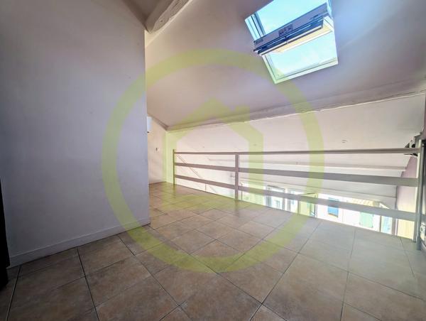 Appartement à FREJUS (83600)