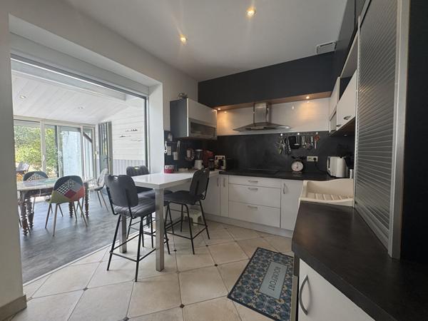 Maison Rochefort 108m² 3 chambres garage et piscine