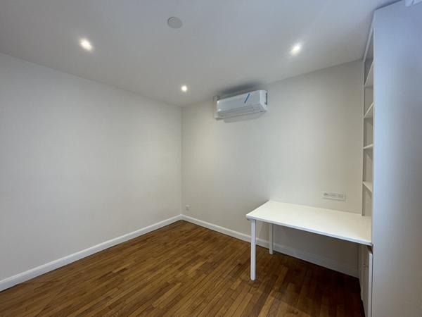 TYPE 5 CENTRE TOTALEMENT RENOVE